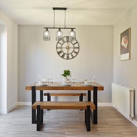 Mersey Way, Spacious 3 Bed Home, Close To Sheffield City Centre & Free Driveway Parking - Perfect For Workers, Groups & Families - Hosted By Stay Host Save Esterno foto
